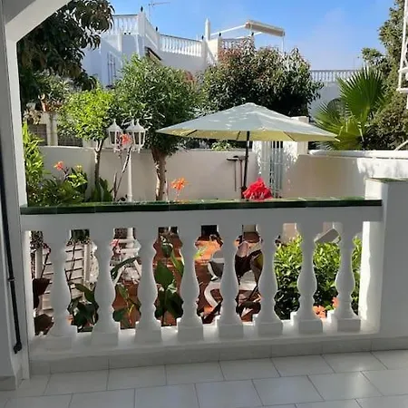 Nyaraló Casa En Village Burriana *